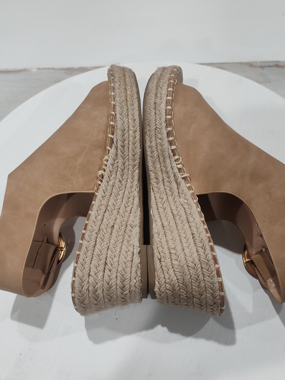 Catherine Malandrino Cirkly Wedges In Size 8 - Picture 4 of 11